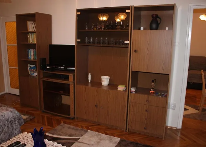 3 Hippos Apartman